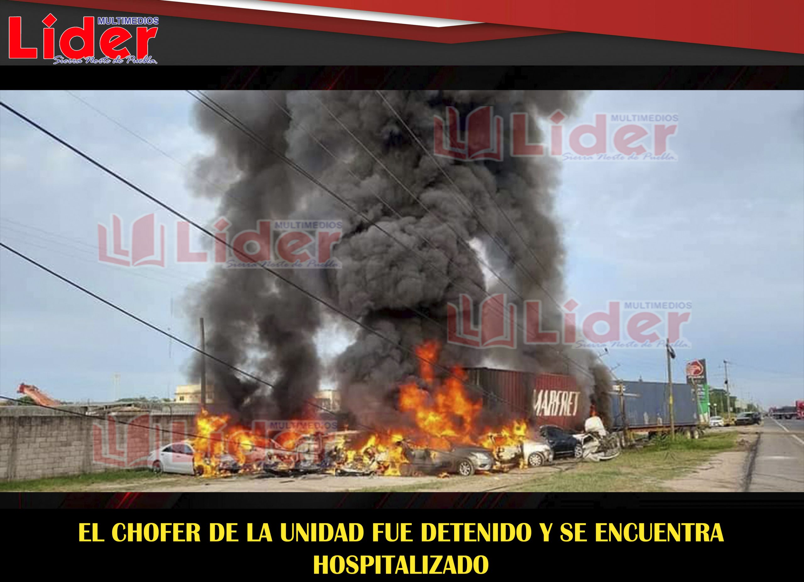 Tráiler choca y 25 vehículos resultan quemados sobre la Carretera Cárdenas-Coatzacoalcos