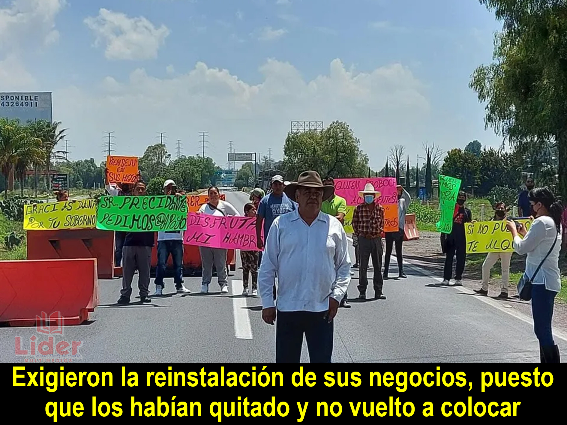 Vendedores de barbacoa bloquean la autopista México-Tulancingo