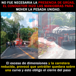 Tráiler bloquea paso en carretera Lagunillas Zihuateutla – Dos Caminos Xicotepec.